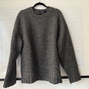 GAP 90s Men's Charcoal Crewneck Sweater